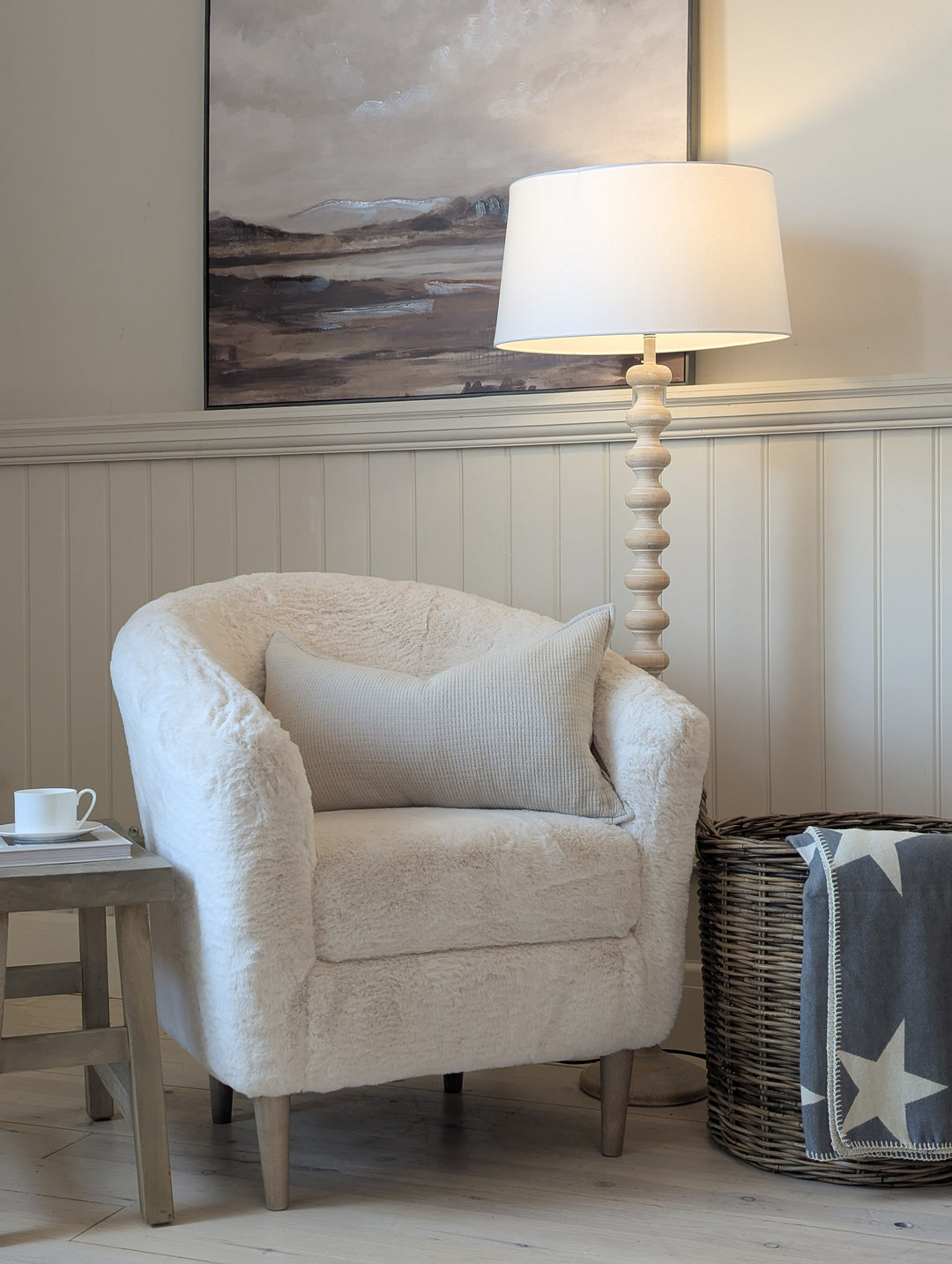 Tubby Tub Chair - Faux Fur White