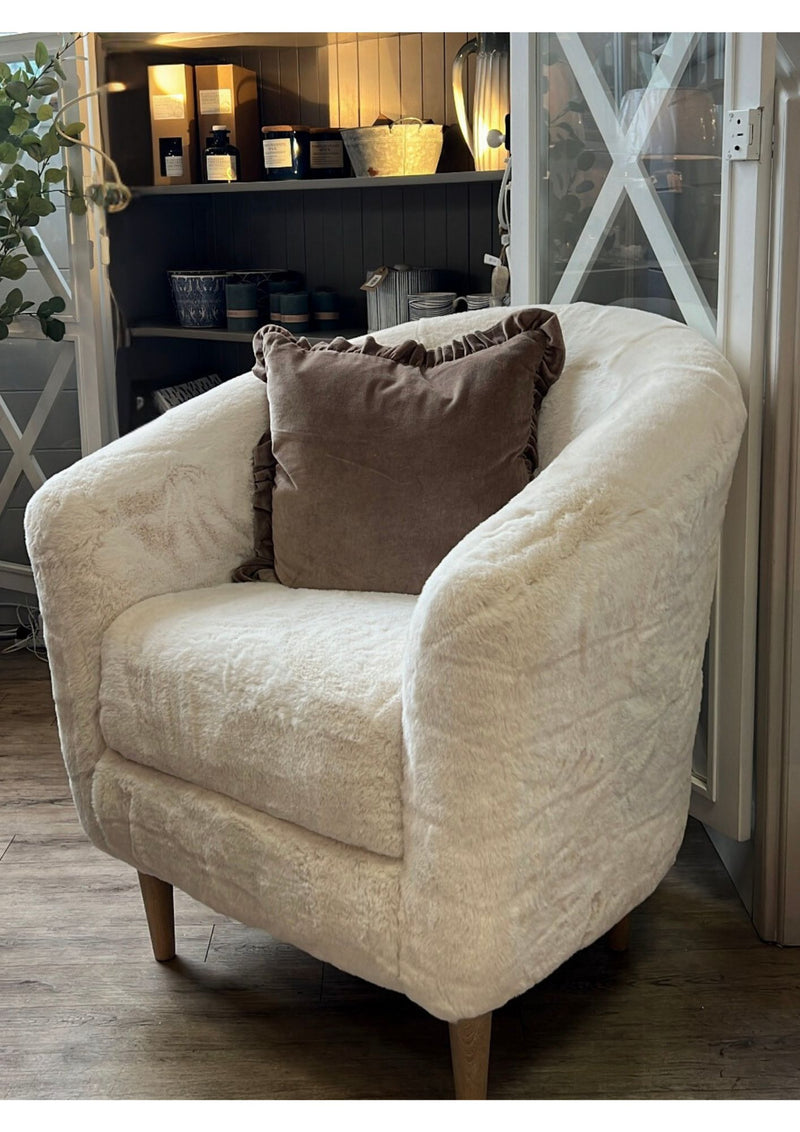 Tubby Tub Chair - Faux Fur White