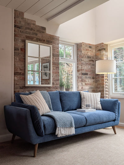 Sofas & Armchairs