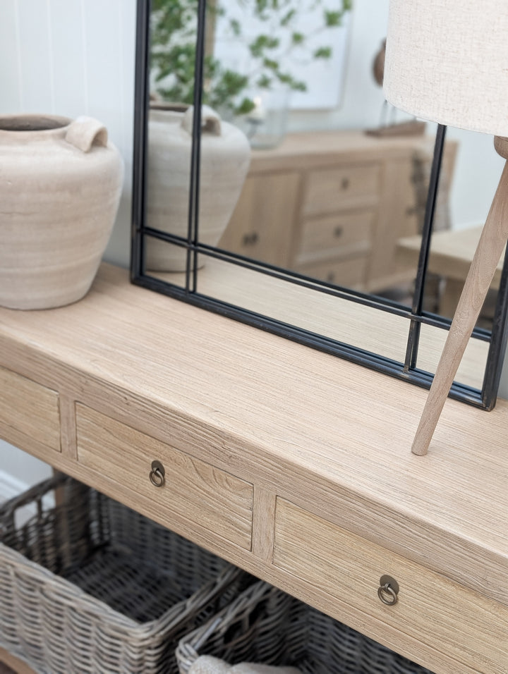 Abingdon Elm Console