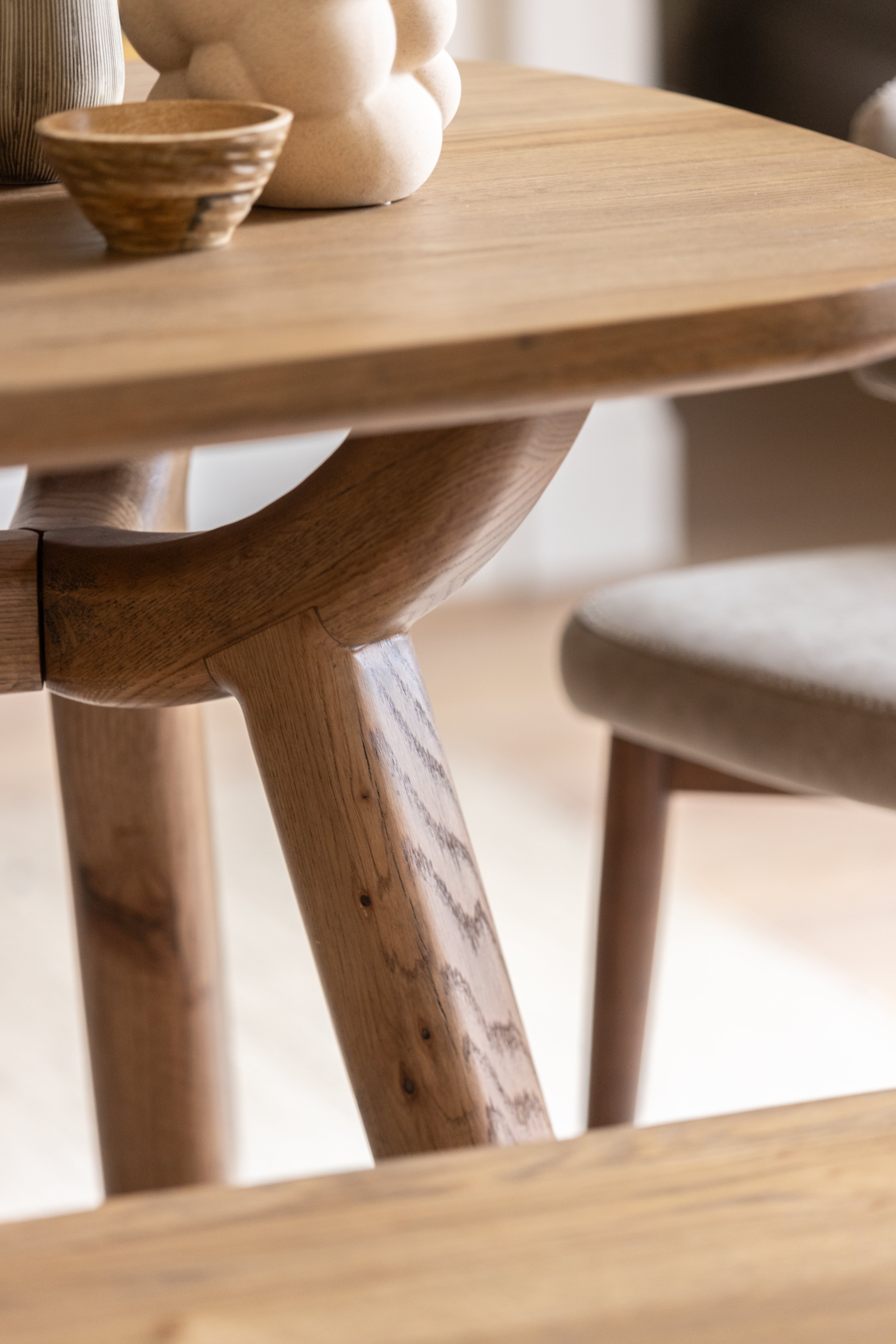 Albany Dining Table in Oak 240cm – Homebird Furniture