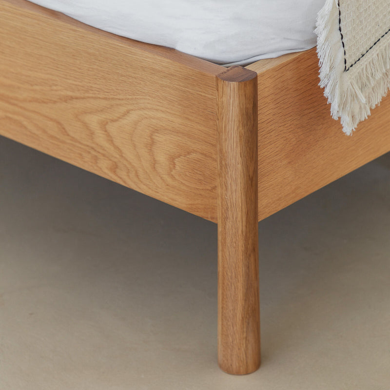 Whitby King Bed