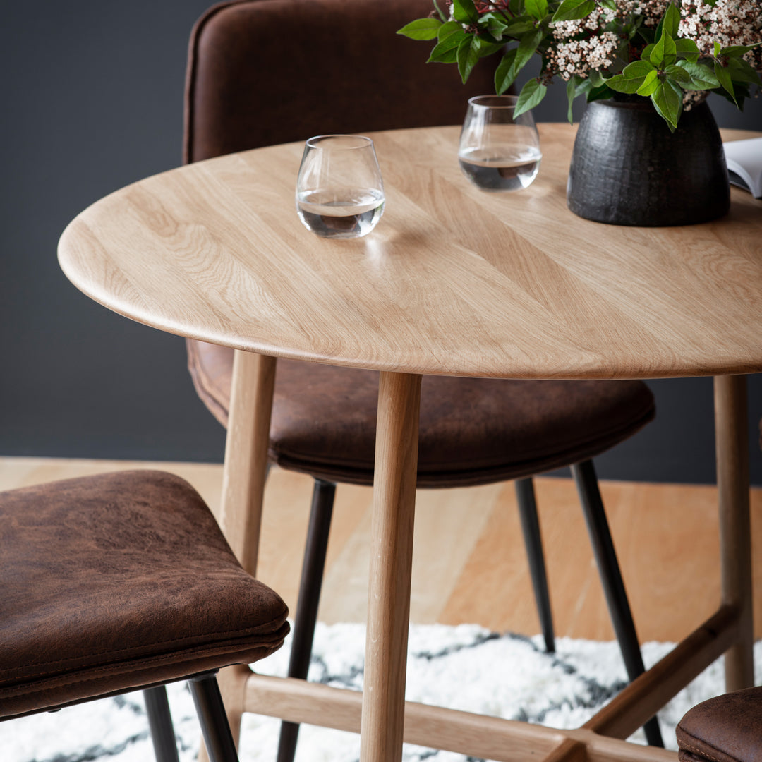 Valencia Round Dining Table - Oak