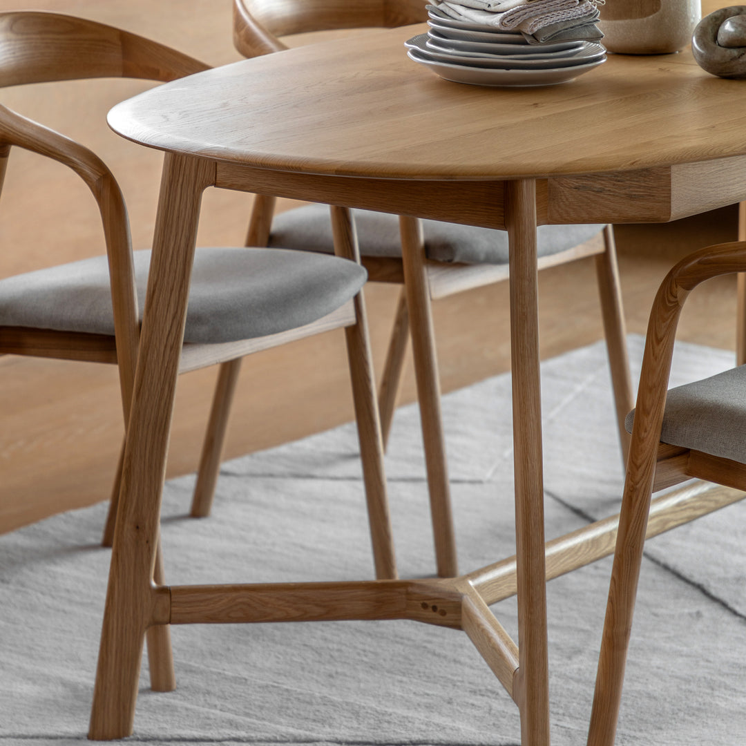 Valencia Extending Dining Table - Oak