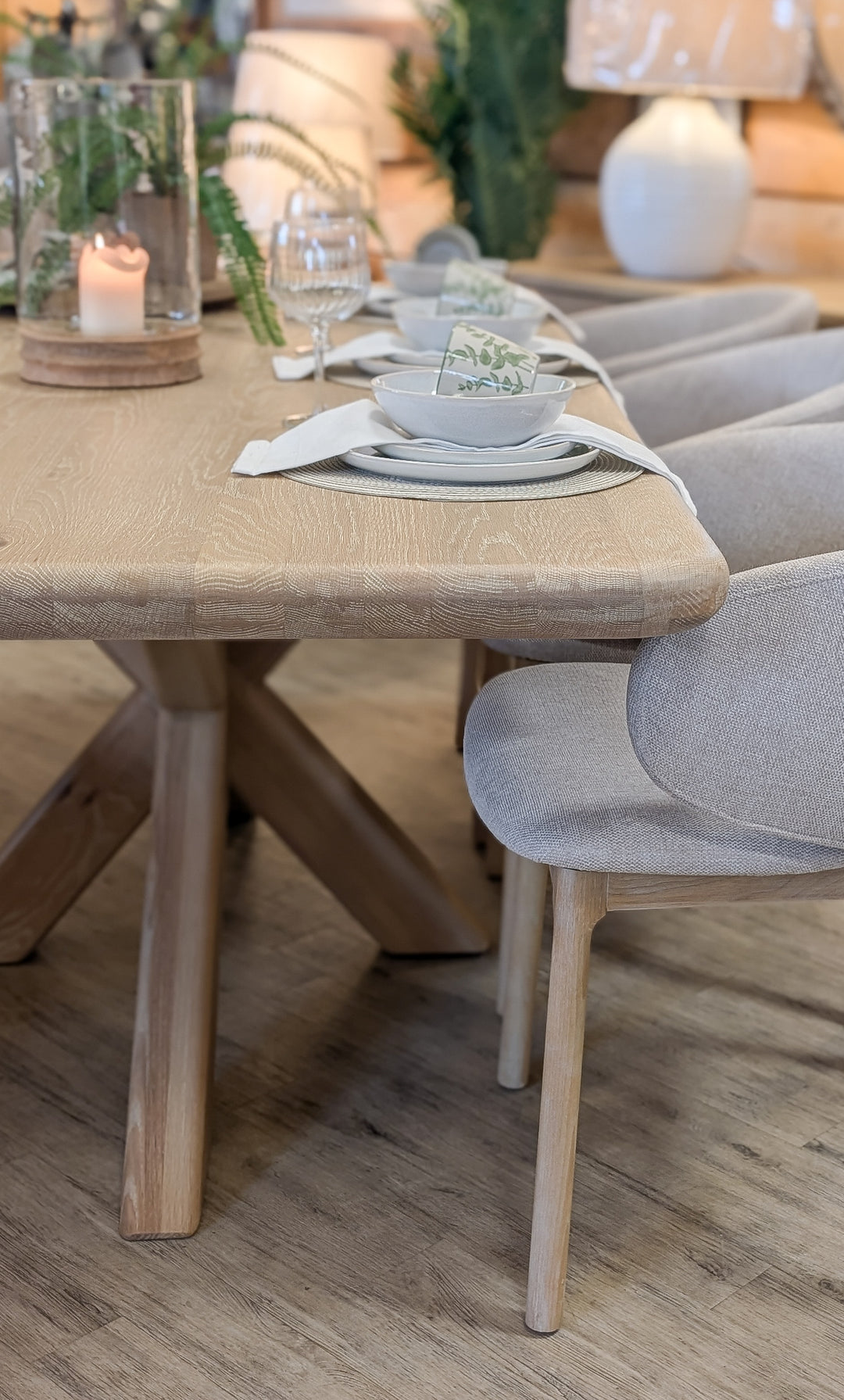 Fulham Oak Dining Table (200cm)