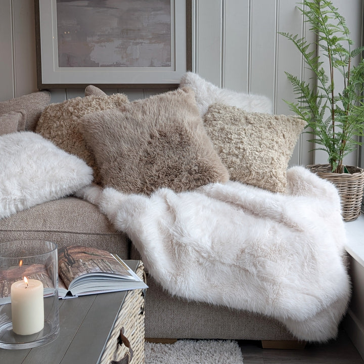 Foxy Faux Fur Throw - Winter White