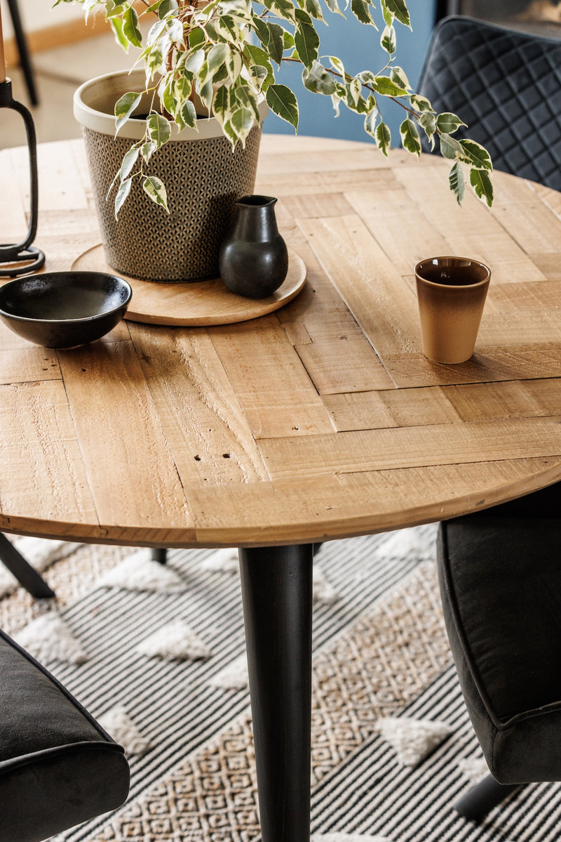 Finlay Round Table (120cm)