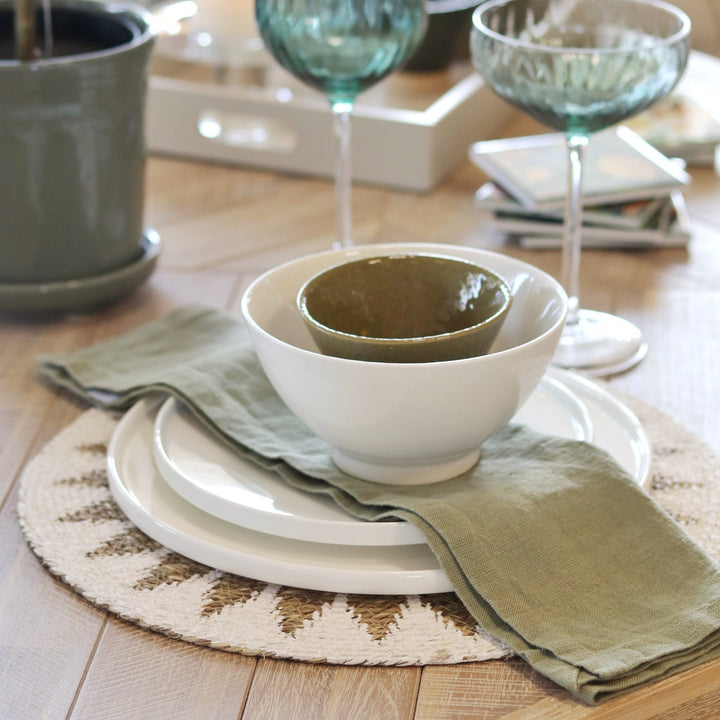 Seagrass Placemat with White Design Edge - Set of Four