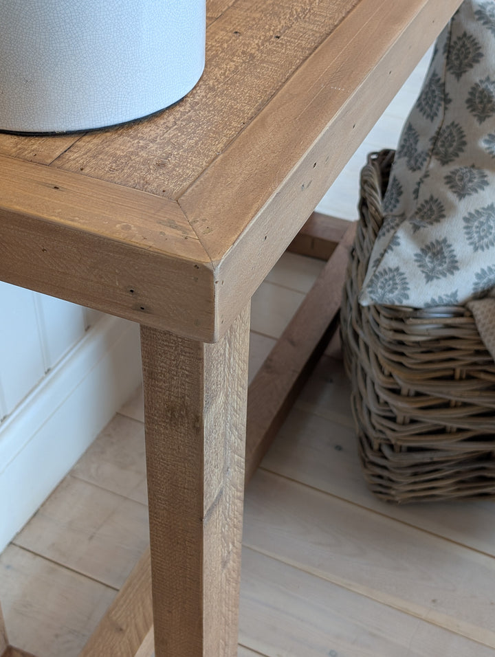 Oregon Console Table