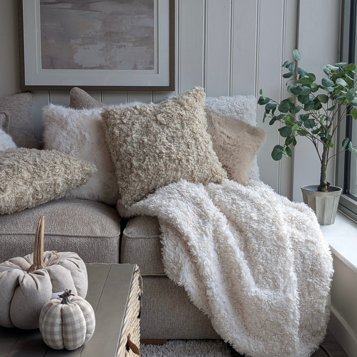 Shirley Shearling Faux Fur Throw - Winter White