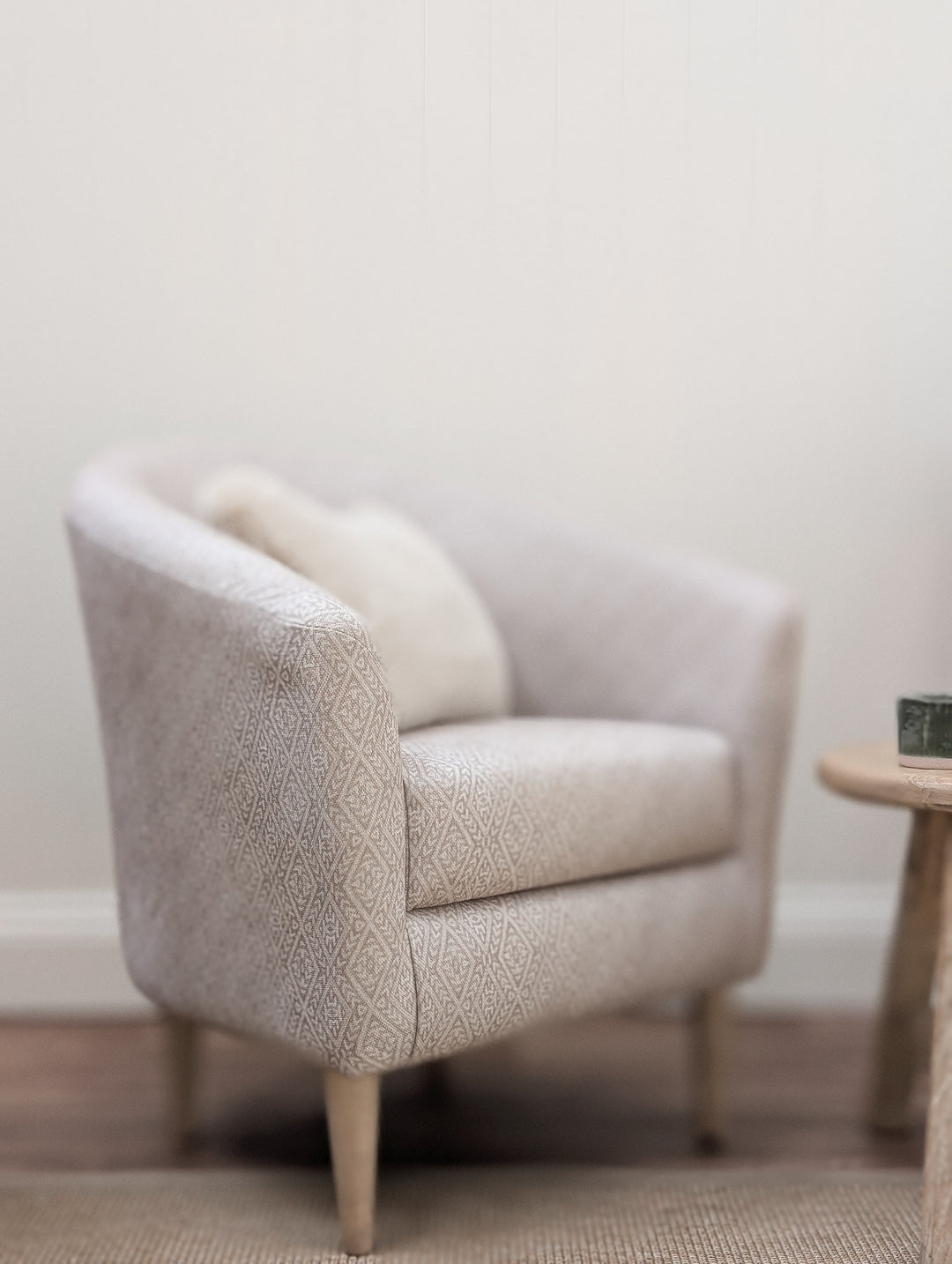 Tubby Tub Chair - Printed Diamond Natural