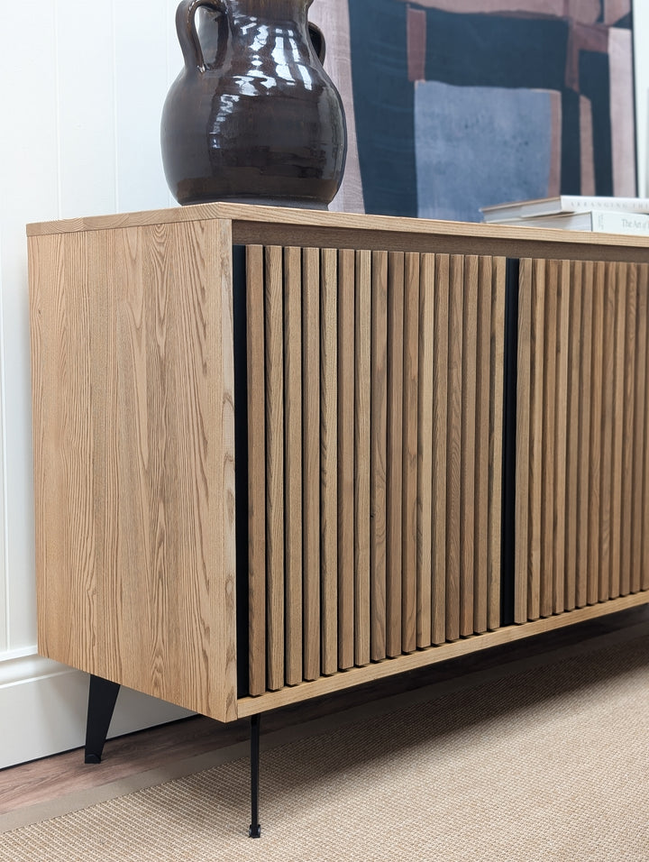 Greenwich Oak 3 Door Sideboard