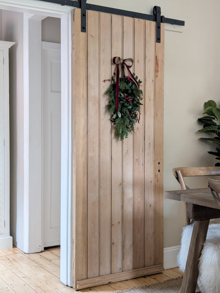 Olive Leaf &amp; Red Berry Hanging Swag